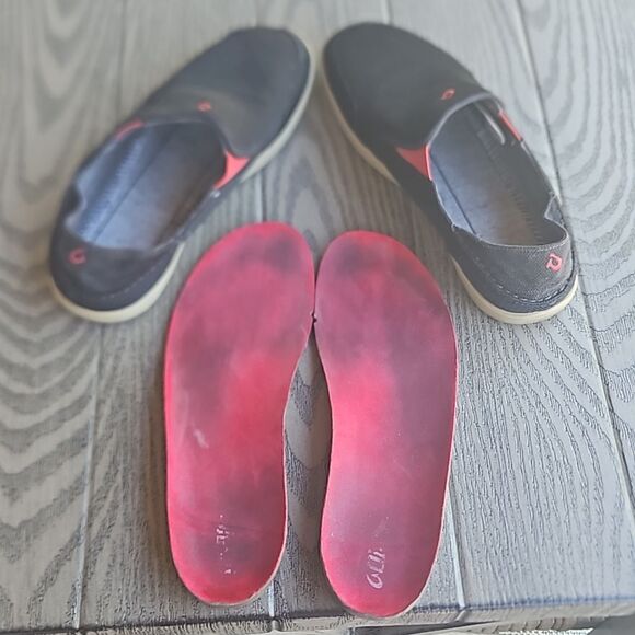 Olukai Nohea Mesh Slip On Shoes Black / Carbon Red Men\'s 10M